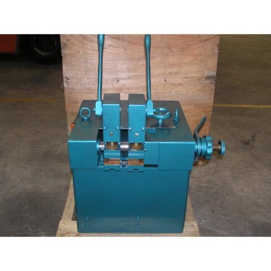 เครื่องต่อลวด รุ่น DHS 013 เครื่องต่อลวด  เครื่องต่อลวด รุ่น DHS 013 