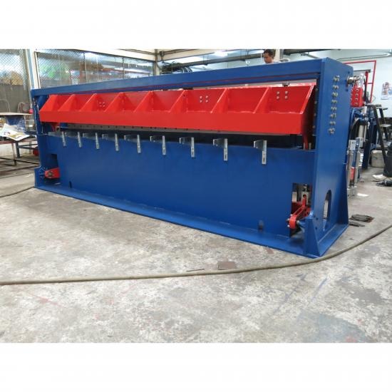 โรงงานผลิตเครื่องจักรอุตสาหกรรมลวด - สมไทยการไฟฟ้า - เครื่องตัดตะแกรงไวร์เมช