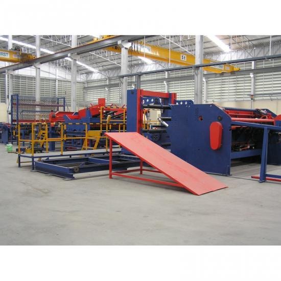 ผู้ผลิตเครื่องเชื่อม เครื่องชุบโลหะ เครื่องทอตะแกรง เครื่องรีดลวด - รับผลิตเครื่องทอตะแกรงเหล็กปูถนน